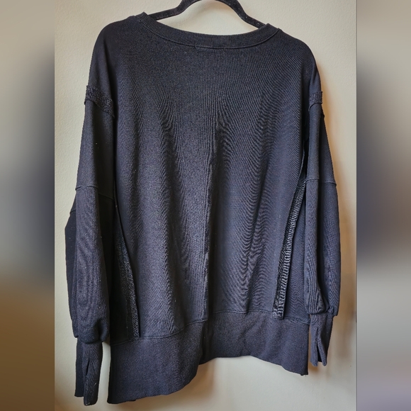 Black Oversized Sweatshirt From Amazon Very cozy - Picture 6 of 8